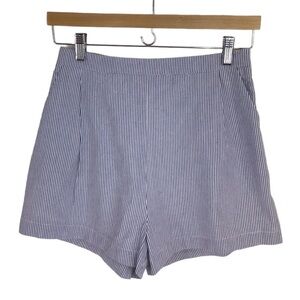 Doe & Rae Blue and White Pinstripe High Waist Shorts Size Small NWT